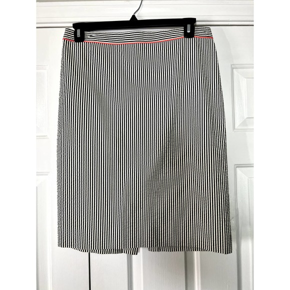 J. Crew Seersucker No. 2 Pencil Skirt size 10 - Picture 1 of 4